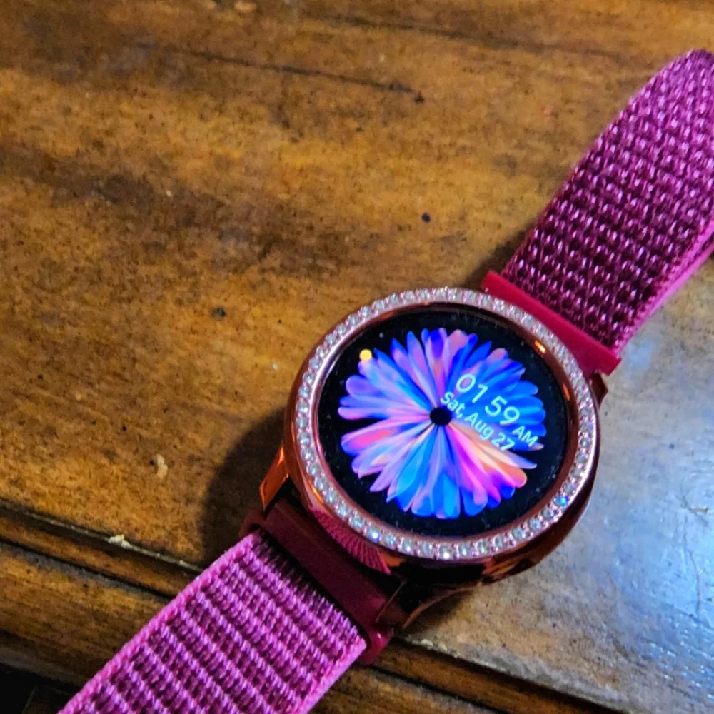 Samsung Galaxy Active 2 Watch in Gold w/ LTE